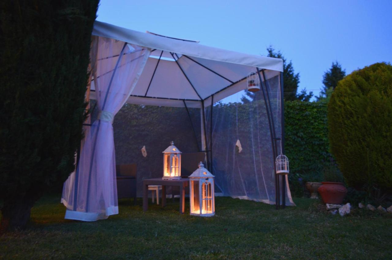 Bed & Tours Dimora Di Campagna Bed and Breakfast Castelnuovo Belbo Eksteriør billede