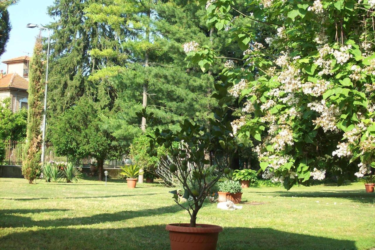 Bed & Tours Dimora Di Campagna Bed and Breakfast Castelnuovo Belbo Eksteriør billede